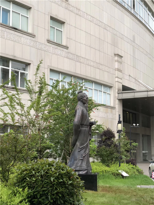 生產古代人物雕塑.jpg