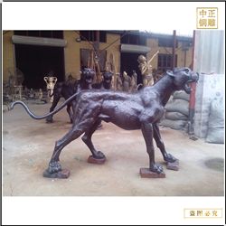 動(dòng)物雕塑金錢(qián)豹雕塑鑄造